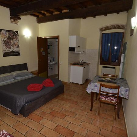 Via Della Posterna Apartment Сполето Екстериор снимка