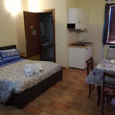 Via Della Posterna Apartment Сполето Екстериор снимка