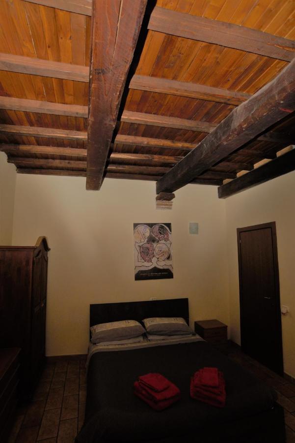 Via Della Posterna Apartment Сполето Екстериор снимка