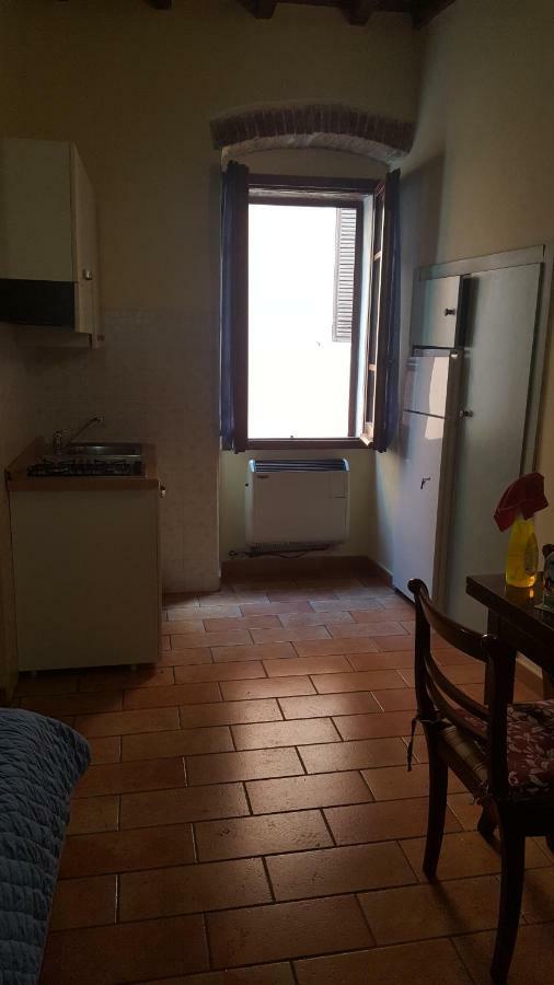 Via Della Posterna Apartment Сполето Екстериор снимка