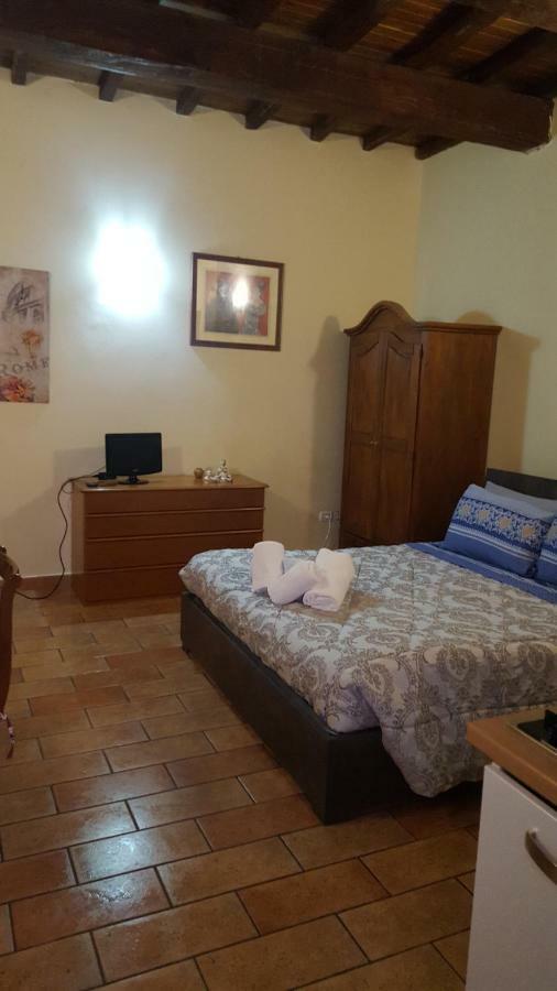 Via Della Posterna Apartment Сполето Екстериор снимка
