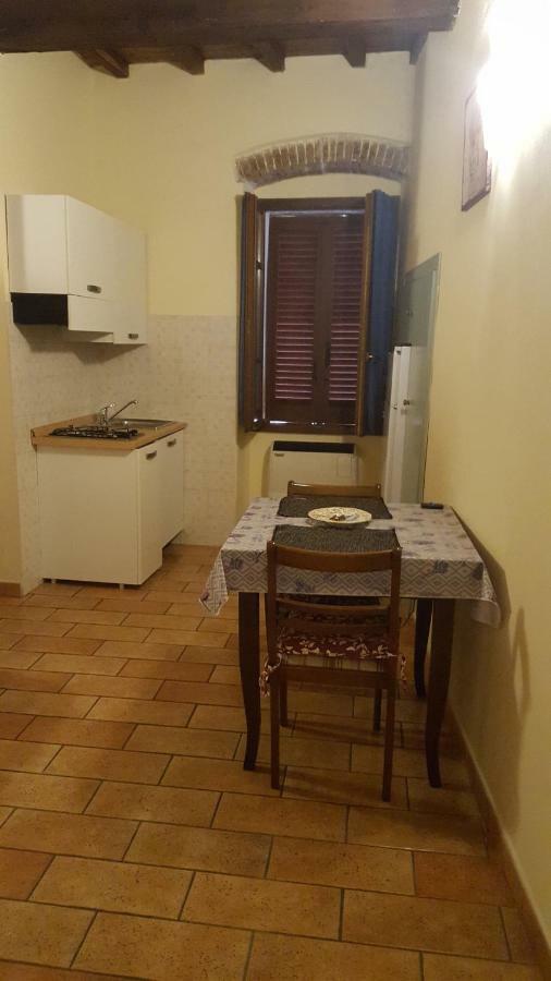 Via Della Posterna Apartment Сполето Екстериор снимка